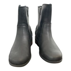 UGG Waterproof Black Leather Moto Buckle Boots Size 9 EUC